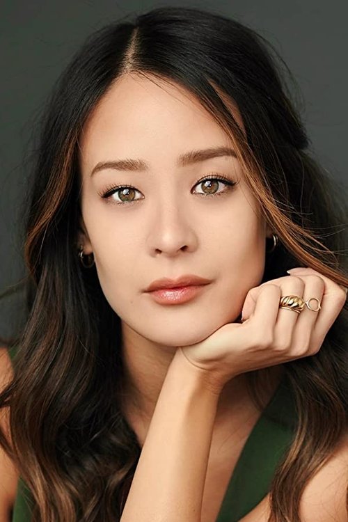 Highdee Kuan as Sara