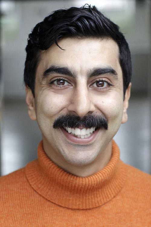 Homer Todiwala as Iraqi Man