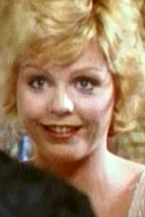 Lisa Dunsheath as Kay Potts