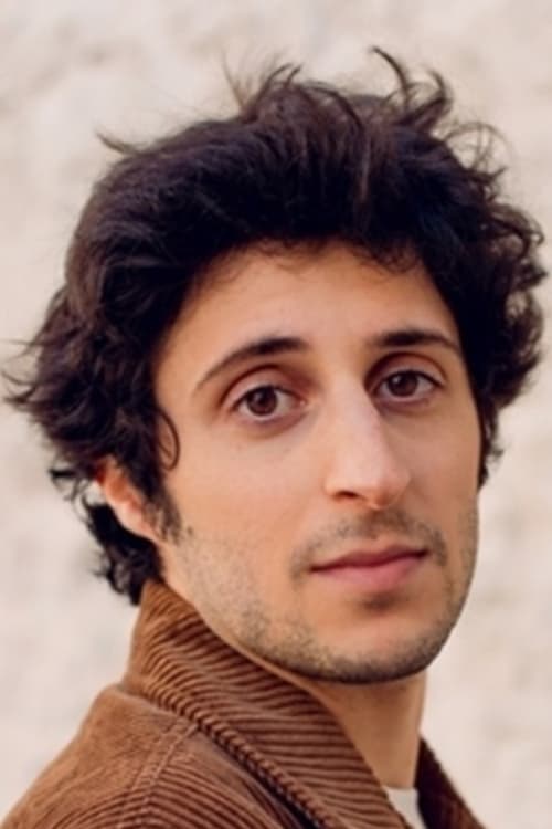 Jeremy Lewin as Moshe