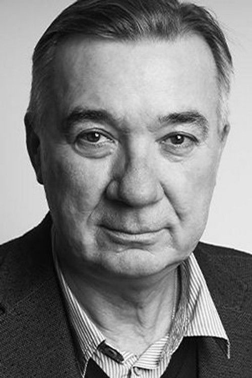 Anatolii Yashchenko as O. Sabastian