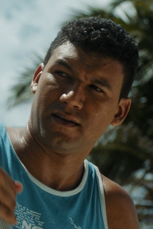 Bruno Prata as Josimar