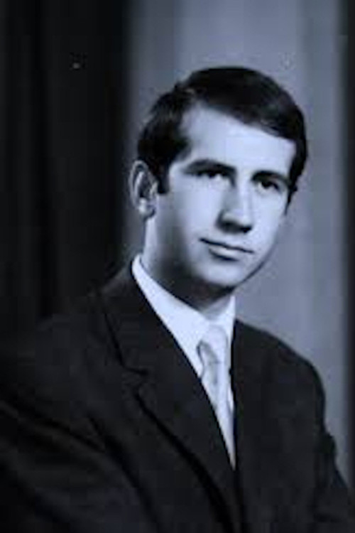 Agim Qirjaqi as Profesori