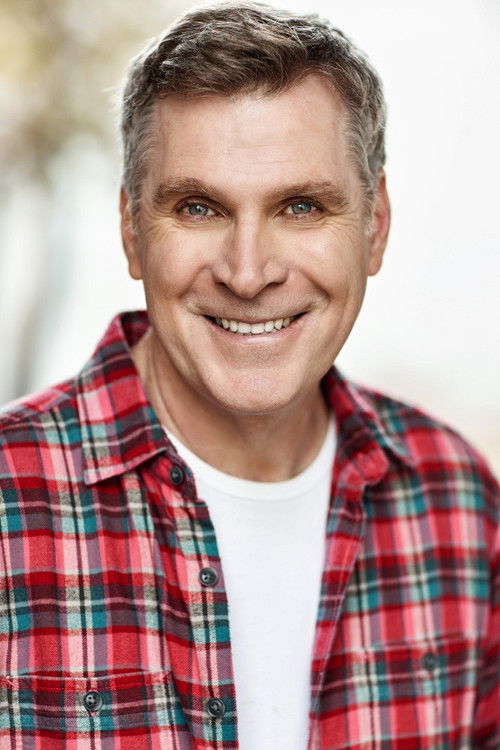 Paul Dawber as Darryl