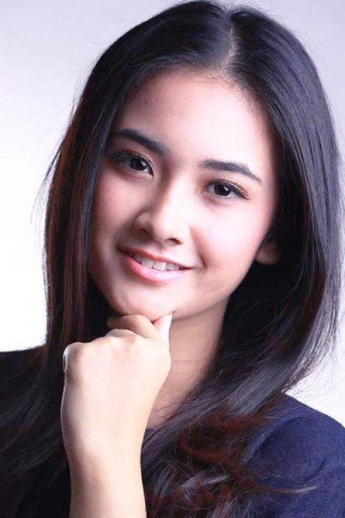 Nadya Arina as Nona