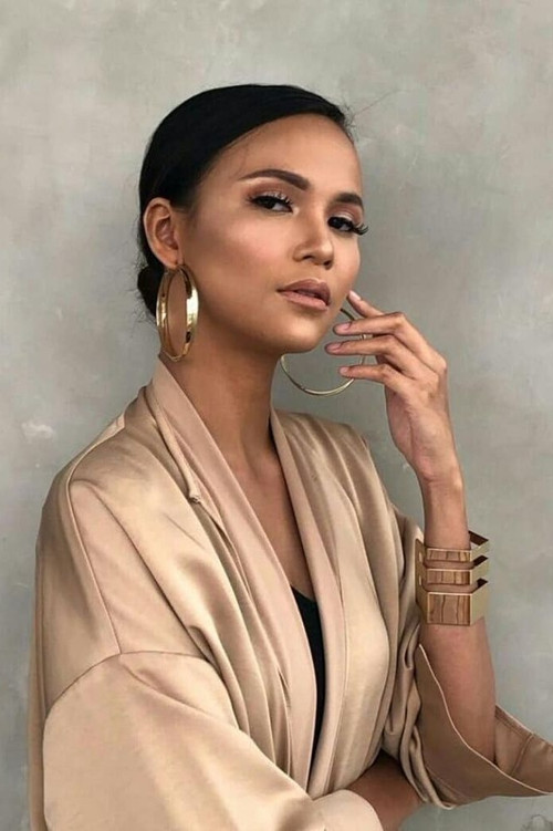 Iko Bustomi as Contestant (Jakarta)