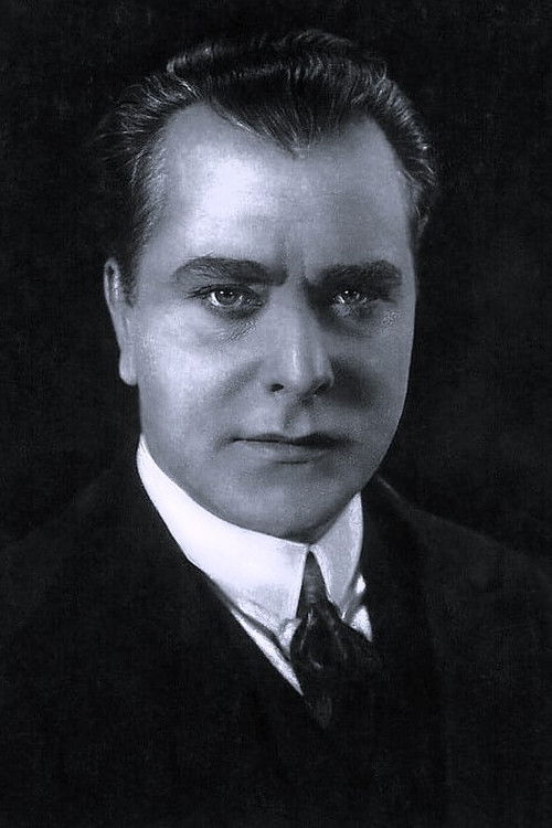 Livio Pavanelli as Alexius