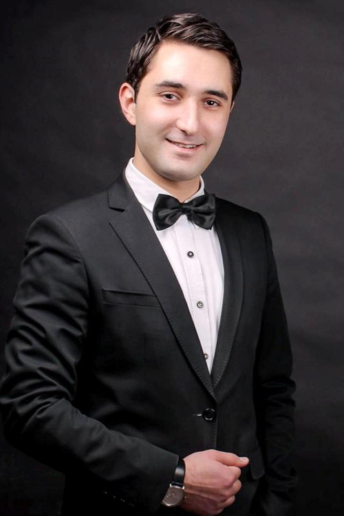 Hayk Petrosyan as Levon