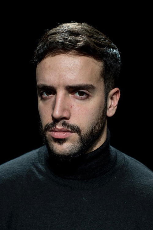 Tomás Kuselman as Alma