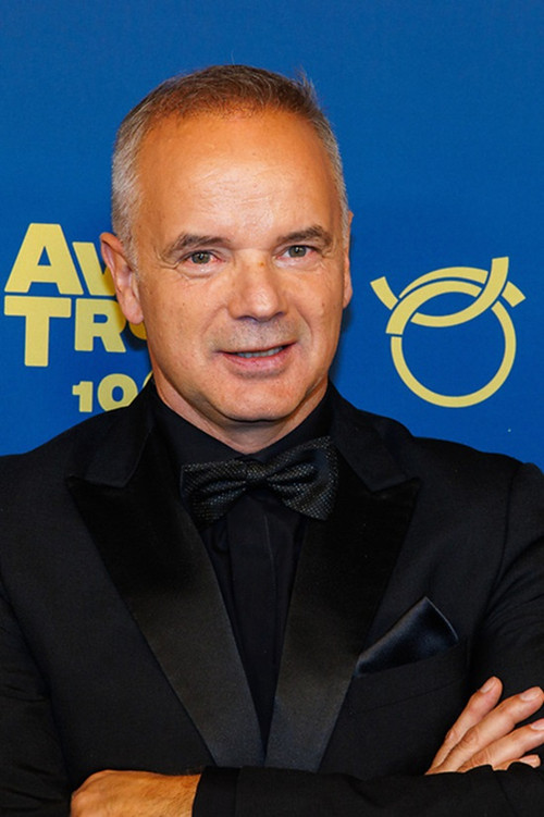 Alex van Keulen as Self - Broker