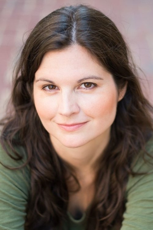 Lisa Jakub as Holly Henderson