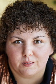 Thekla Viloo Fliesberg as Bus driver