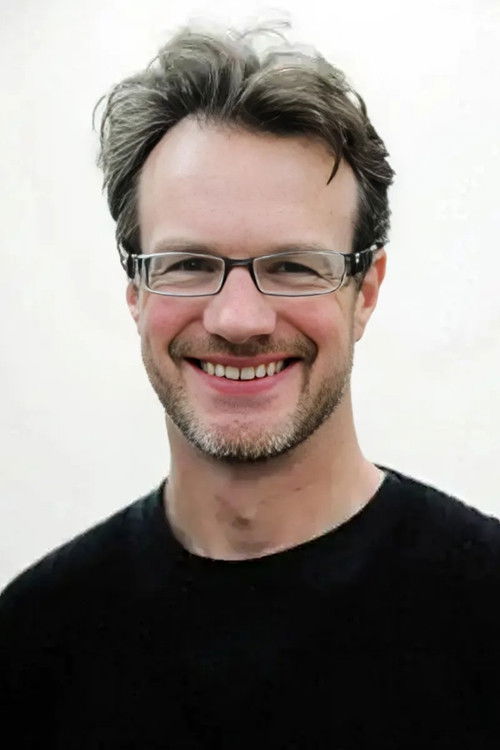 Mark Henry Rowswell as 吃猫鼠 (voice)