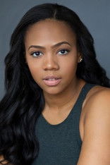 Phoenix Best as Mary