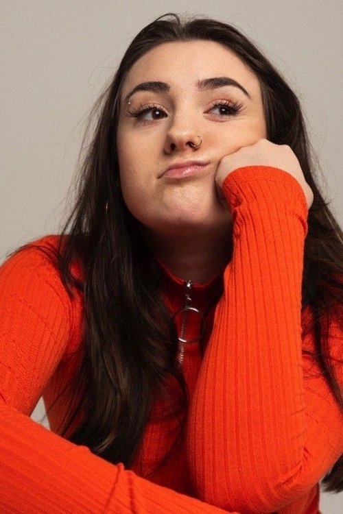 Lucia Keskin as Amber