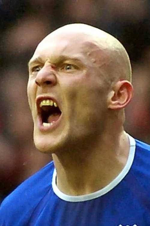 Thomas Gravesen as 