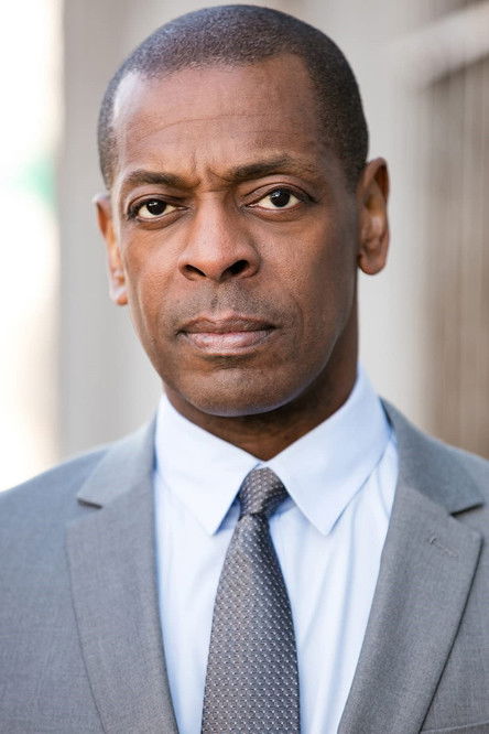 William Lee Houston as Motel Clerk