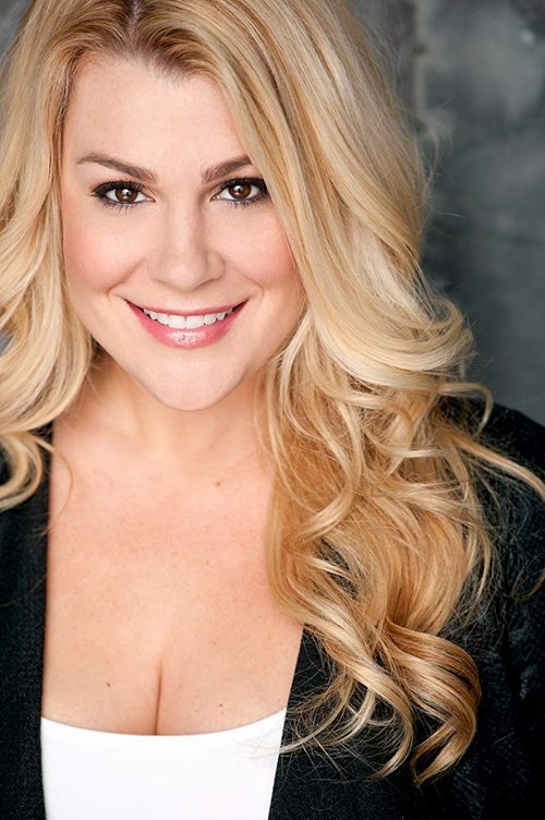 Heather McMahan as Minnie