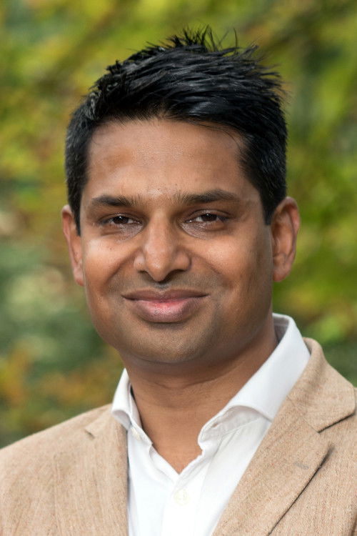 Neel Burton as Self - Psychiatrist