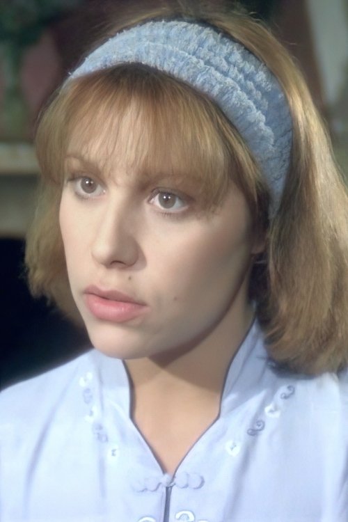 Vinja Locatelli as Anna