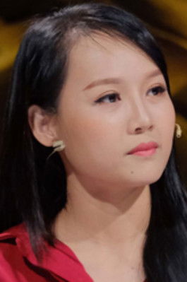 Diễm Phương as Bích Ngọc