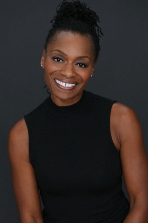 Nike Imoru as Carter