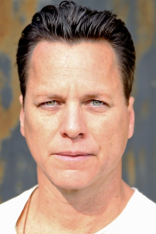 Marcos A. Ferraez as Ranks