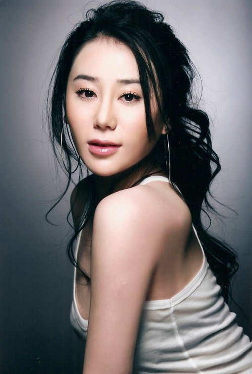 Jiang Xinyu as Rui Chen