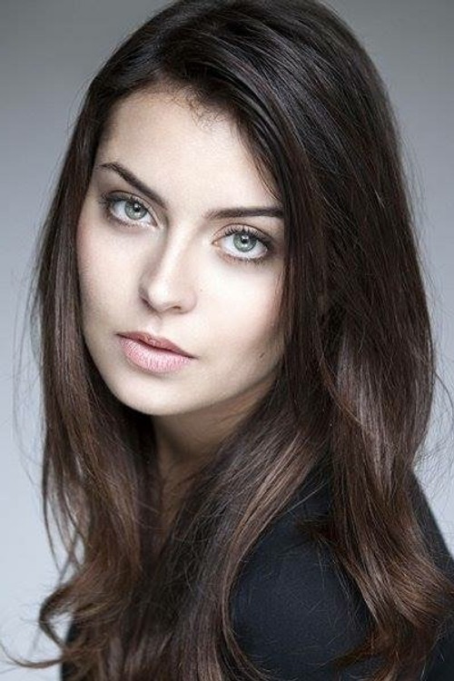 Lola S. Frey as Gaelle