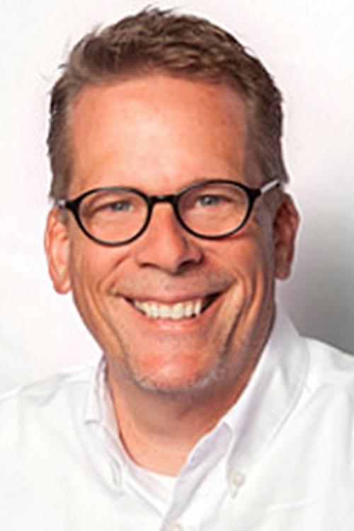 Brian Nissen as Prince Derek (voice)