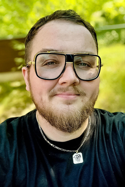 Karel Sivák as Tony