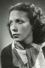 Turid Haaland as Søster Elisabeth