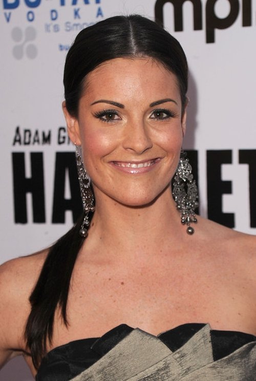 Rileah Vanderbilt as Rapunzel