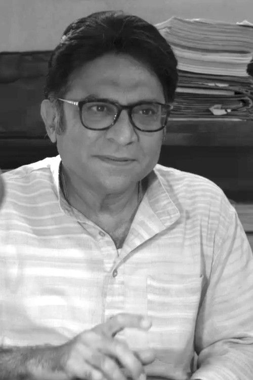 Aliraza Namdar as Doctor Saheb