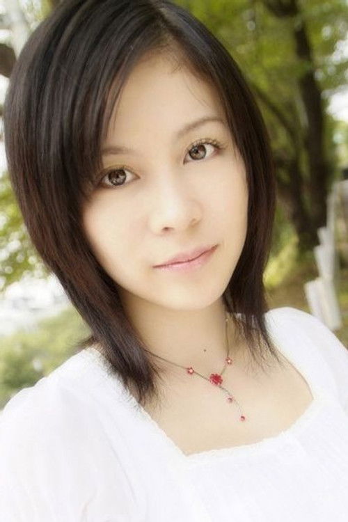 Anna Maki as Yuzuki Makimura