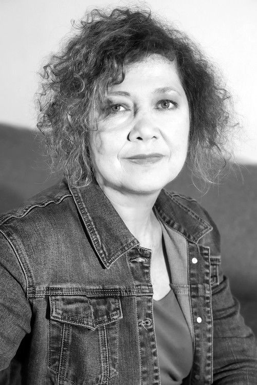 Anne Turolla as Marylin Monroe