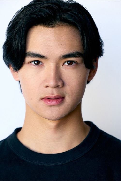 Tristan Pravong as Bruce