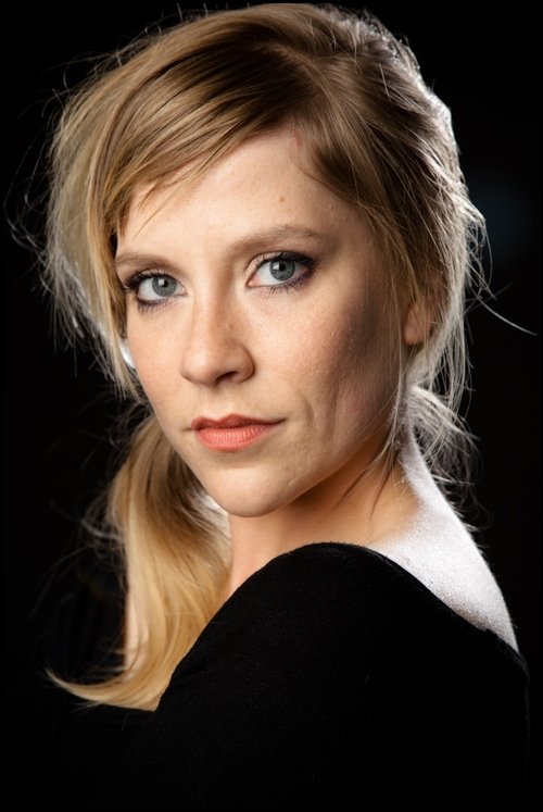 Kyoko Scholiers as Leen