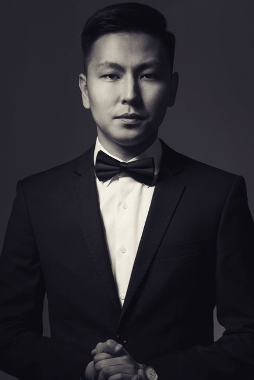 Ilyas Dzhaparov as Рус