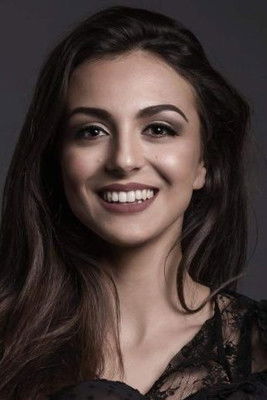 Camilla Nigro as Colombina