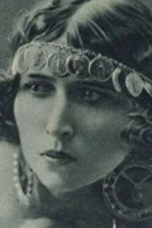Irène Sabel as 