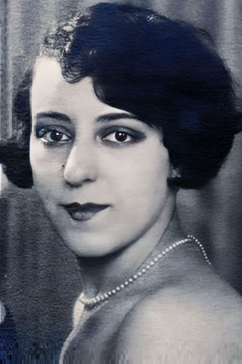 Ofelia Cortesina as Pilar