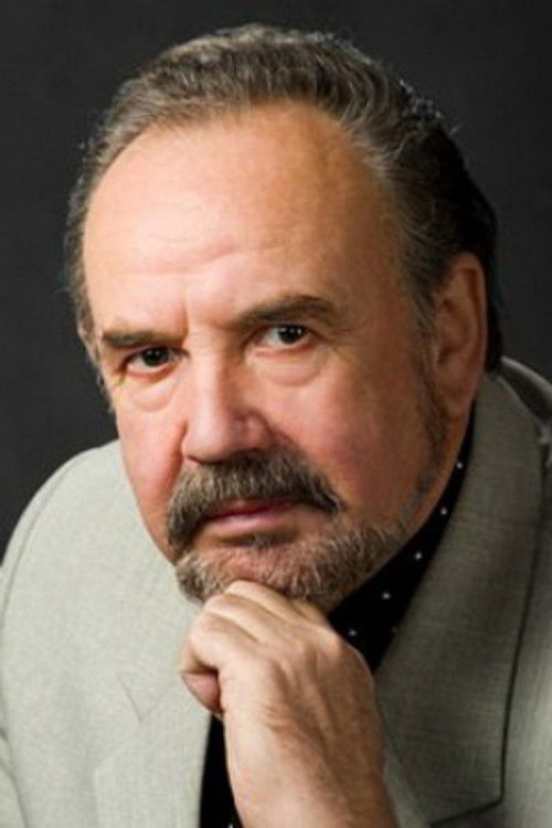 Anatoliy Gladnev as Банников