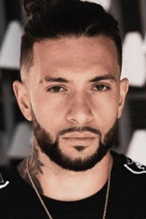 Thomas Oliveira as Self