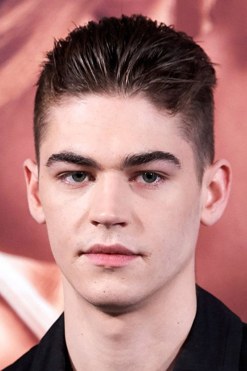 Hero Fiennes Tiffin as Hardin Scott