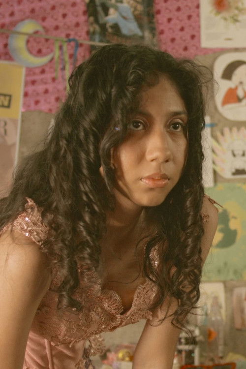 Victoria Gallegos as Alba