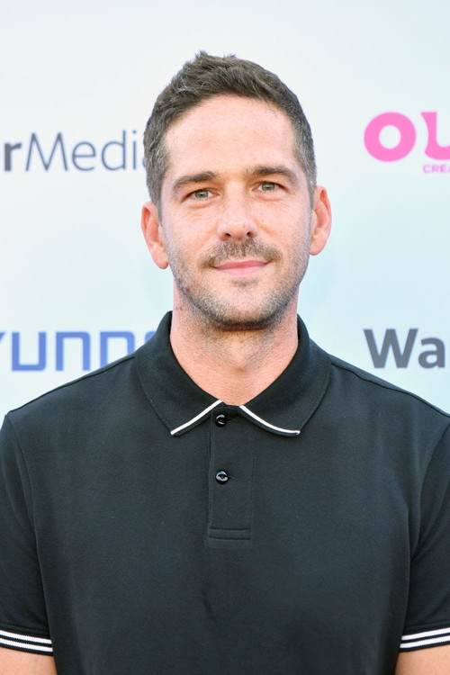 Zeberiah Newman as Mickey