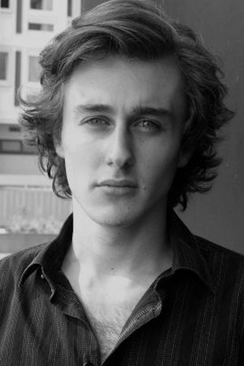 Gaëtan Vettier as Jean-Christophe