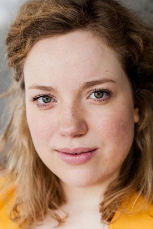 Judith Muschalla as Nike