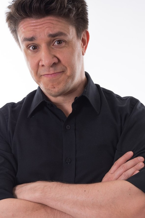 Oscar Filho as Oscar